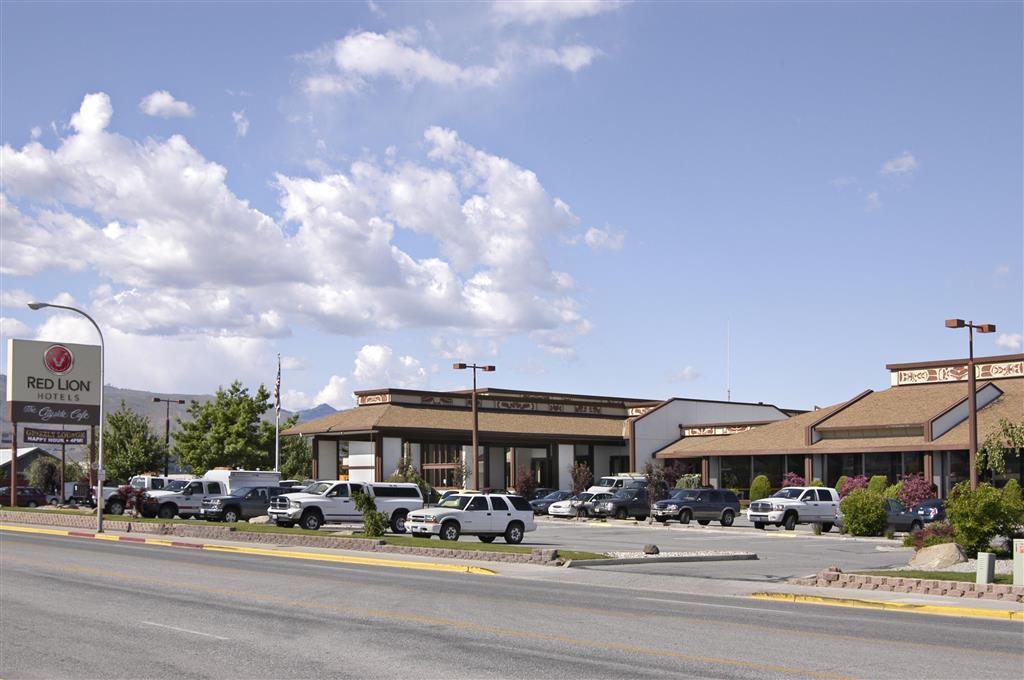 Red Lion Hotel Wenatchee City Center מראה חיצוני תמונה